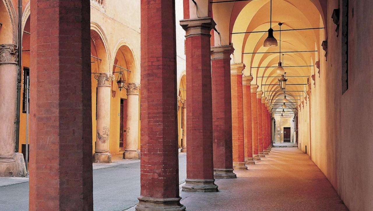 Fashion Bologna Apartment Exterior photo